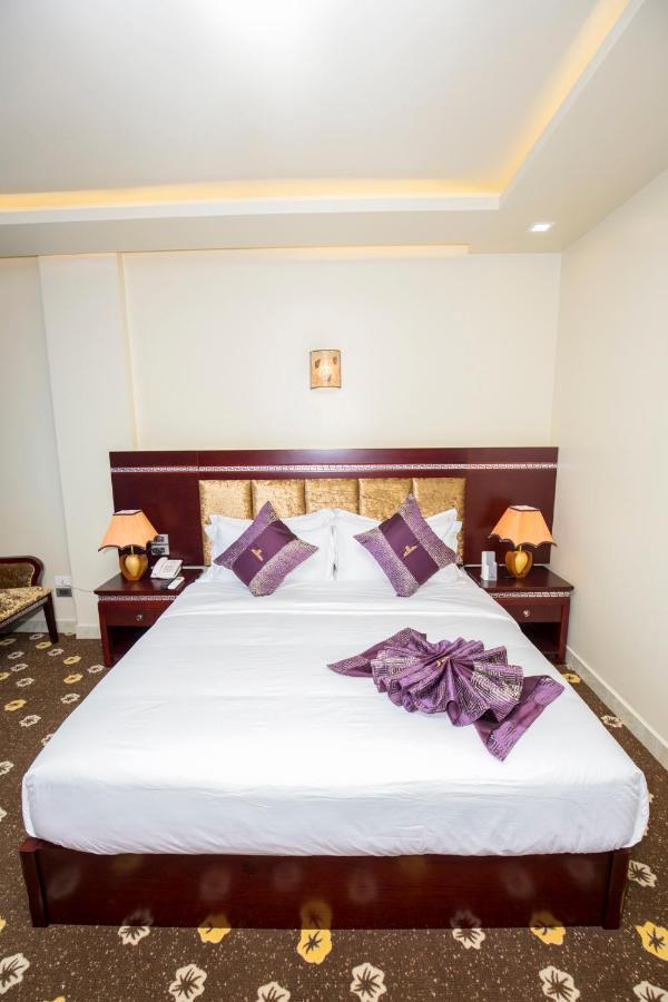 Gallant Hotel 168 Hai Phong Buitenkant foto